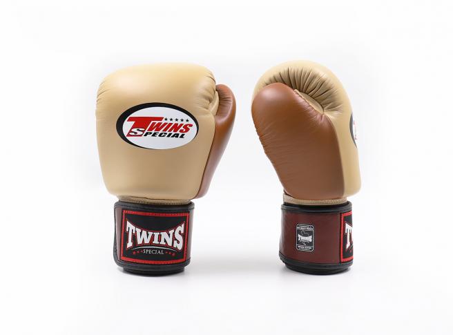 Twins BGVLA2-2T Air Flow Boxing Gloves