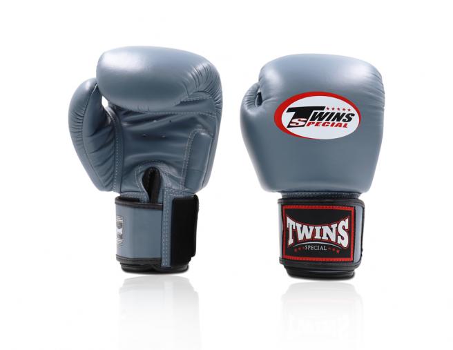 Twins BGVL3 Black Velcro Muay Thai Gloves