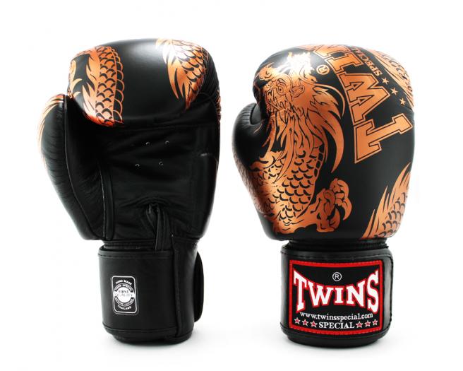 Twins Black Silver Nagas Boxing Gloves FBGVL3-52